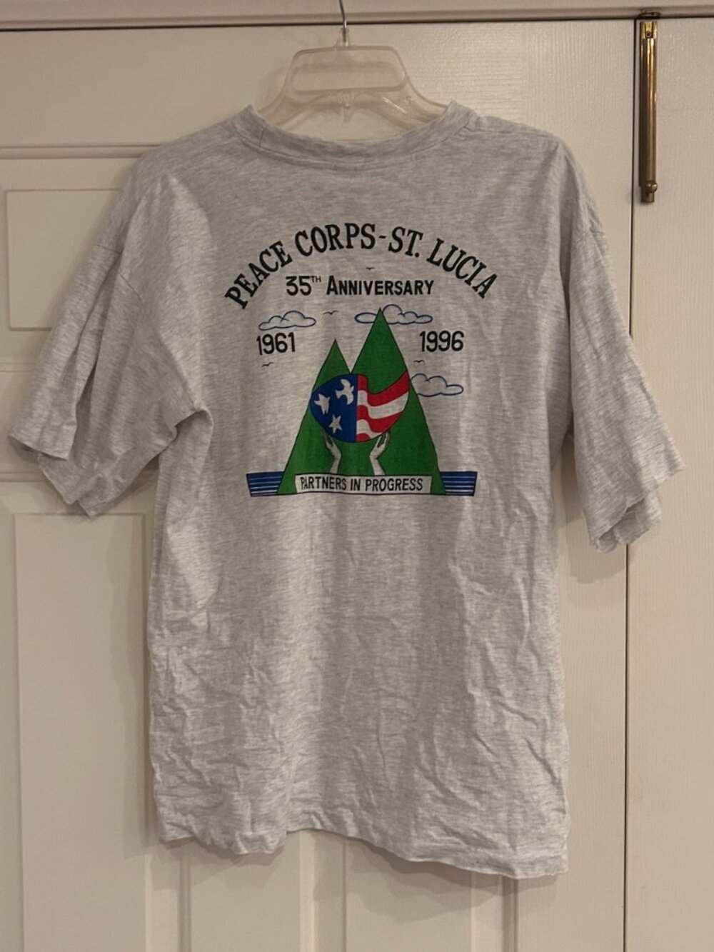 Vintage St. Lucia Peace Corps 35th Anniversary 1961-1996 Gray T-shirt Large